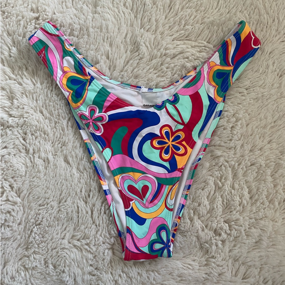 Garage Colorful Retro Heart and flower Print Bikini Bottoms - Size M